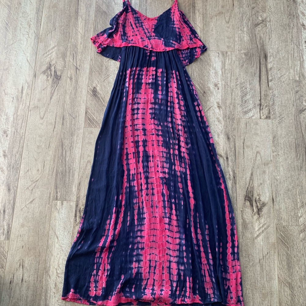 Navy and hot pink sundress. Size small.